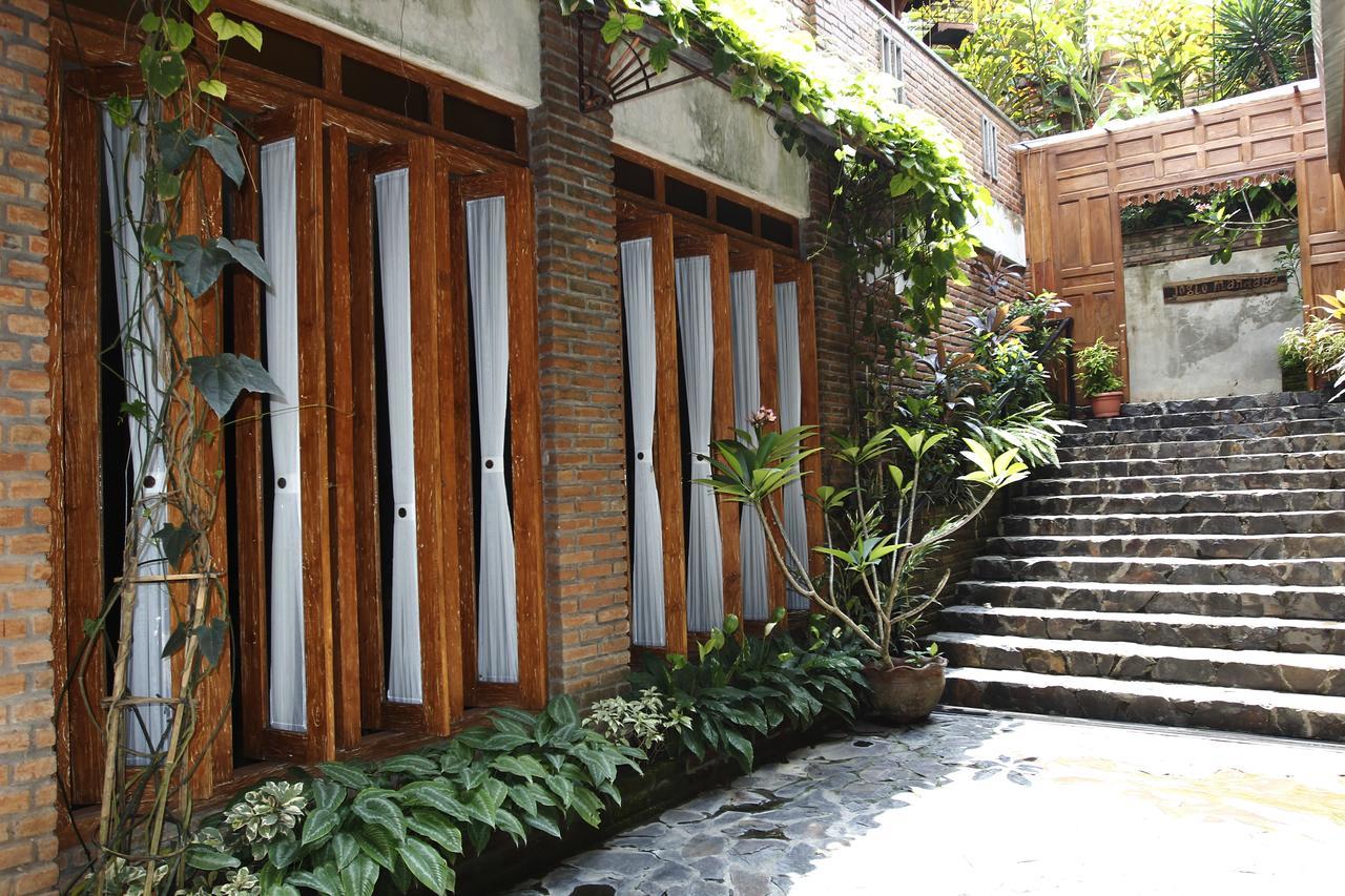 Joglo Mandapa Boutique Hotel Jarakan Экстерьер фото